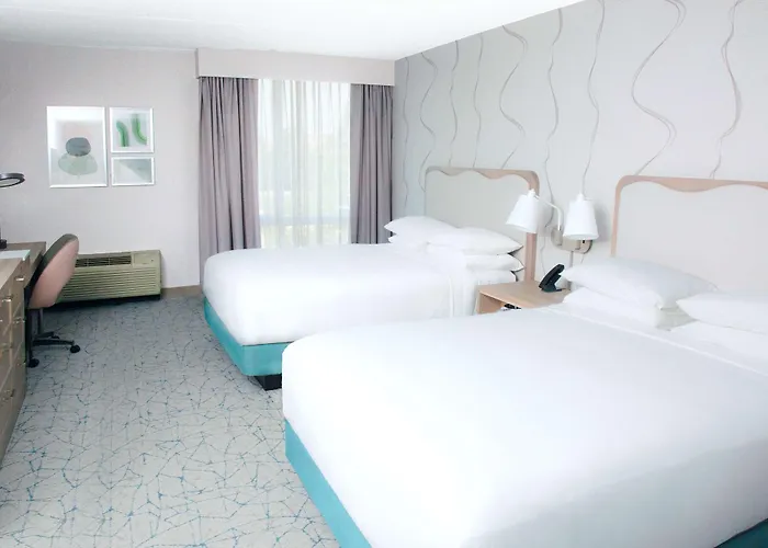 Doubletree By Hilton And Conference Center Chicago North Shore Hotel Skokie